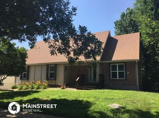 7103 E 131st St, Grandview, MO 64030