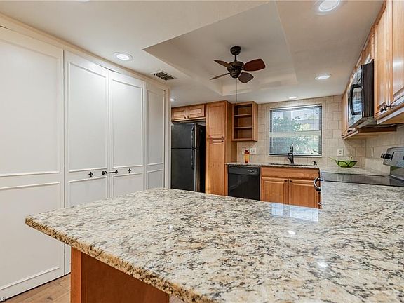 5th image of 15390 Moonraker Ct APT 401