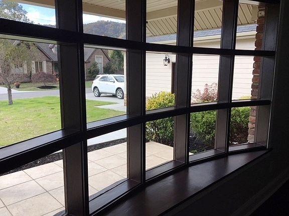 5th image of 107 Walnut Dr