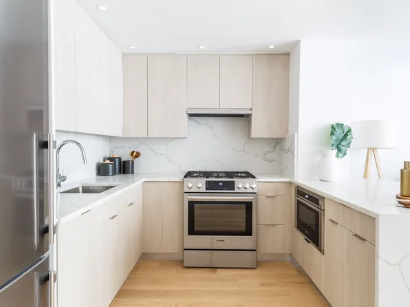 175 Spencer Street image 1 of 24