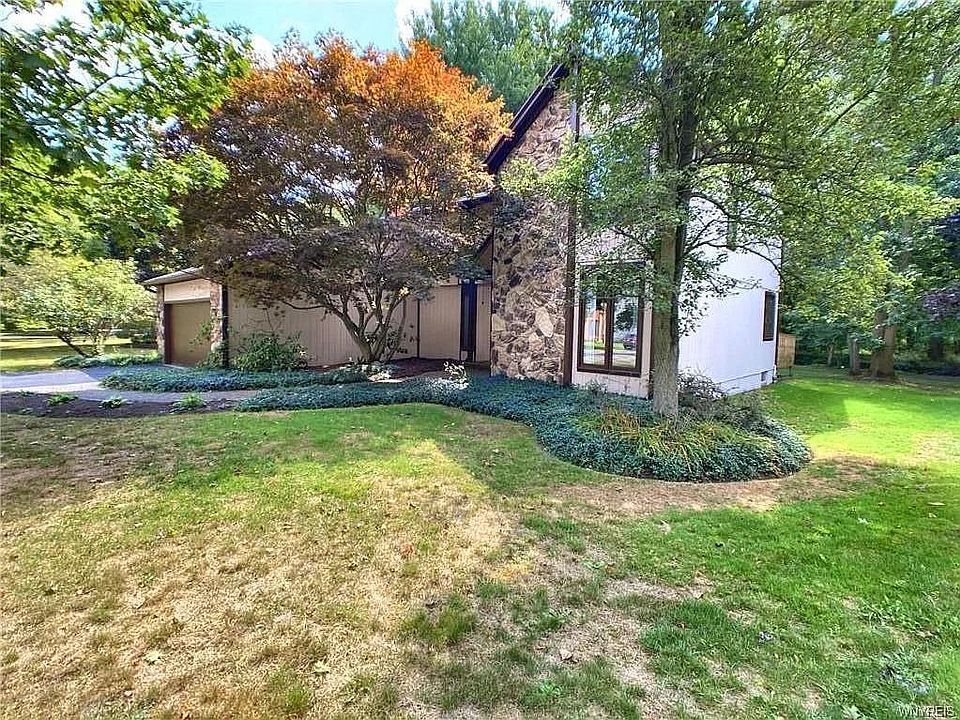 1st image of 251 Randwood Dr