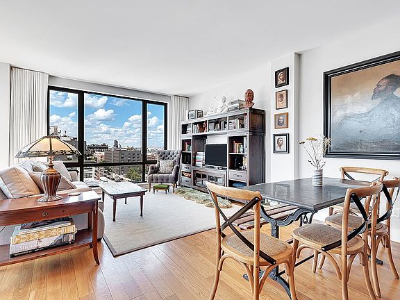 4th image of 47-28 11th St #Pha