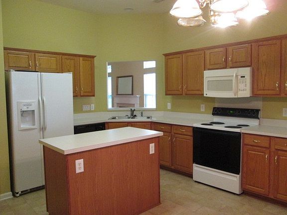 4th image of 2213 Thorson Hill Ct