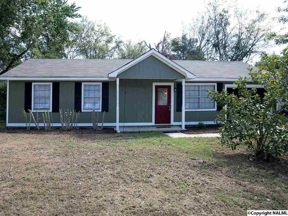 1st image of 14005 Armond Dr