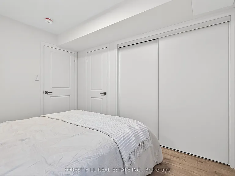 12 Smallwood Dr #B — Photo 30