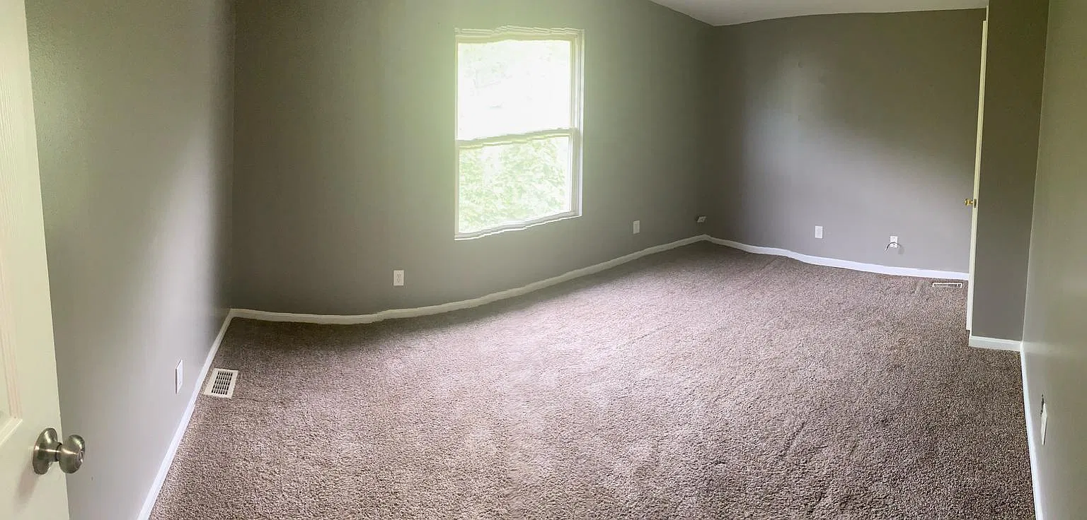 2 bed, 1.5 bath, 928 sqft, $1,250 — Photo 2