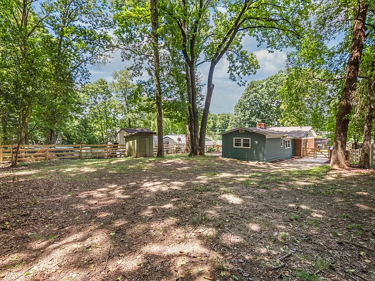 5054 Curtiswood Dr — Photo 25