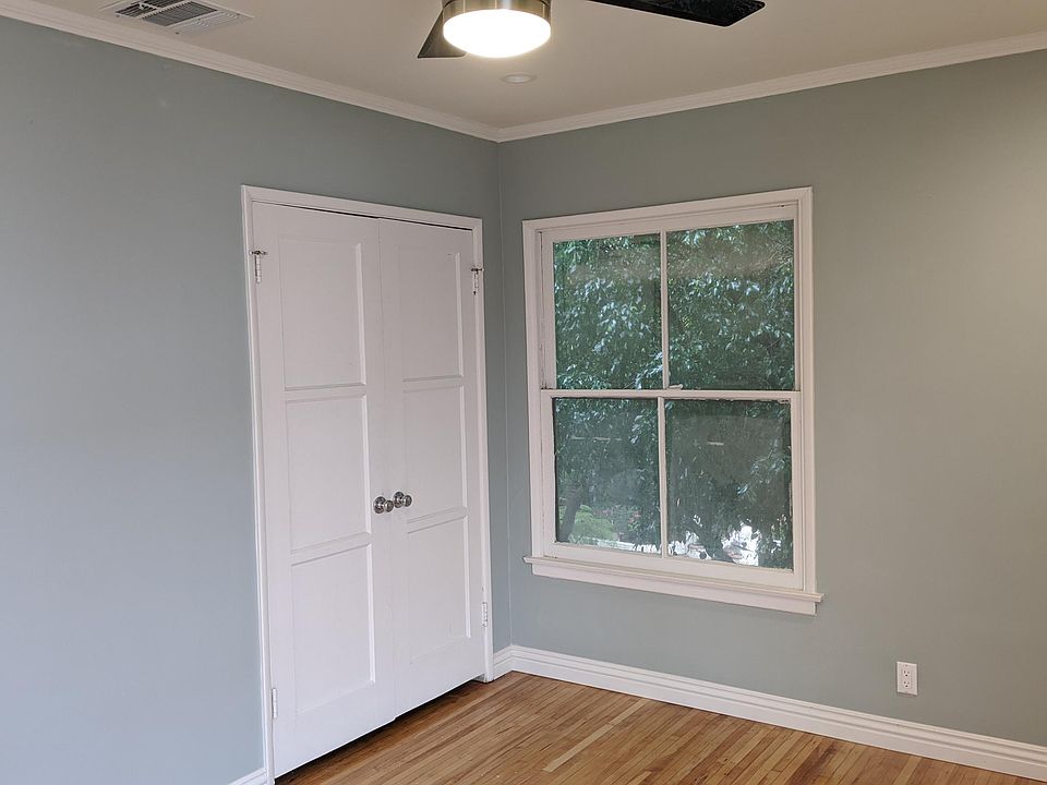 1st image of 1323 N Harper Ave #2
