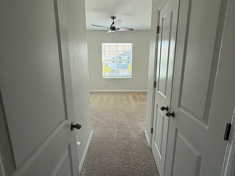 6540 Serenity Fall Ln — Photo 3