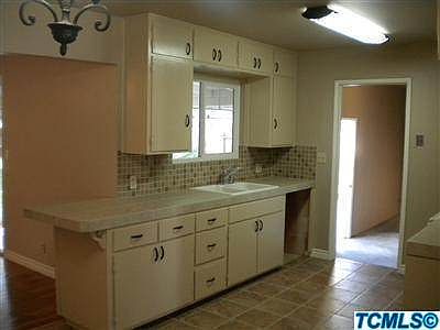 3rd image of 1005 W Vassar Ave