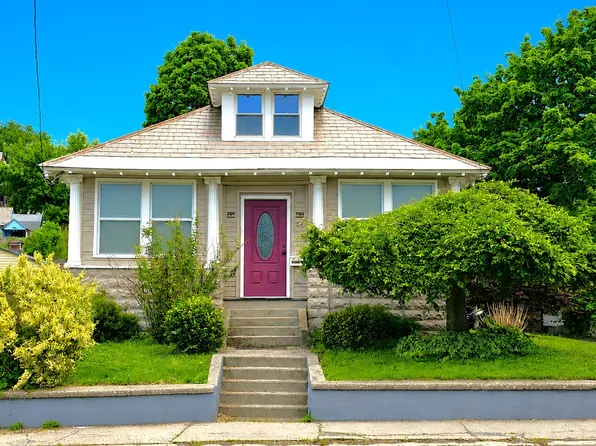 21 River St, North Adams, MA 01247