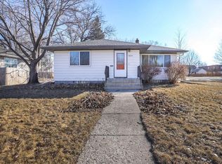 1024 3rd St S, Moorhead, MN 56560