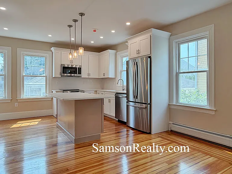 455 Morris Ave #1 — Photo 9
