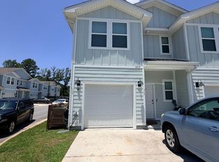1015 McLaren Cir, Fort Walton Beach, FL 32547