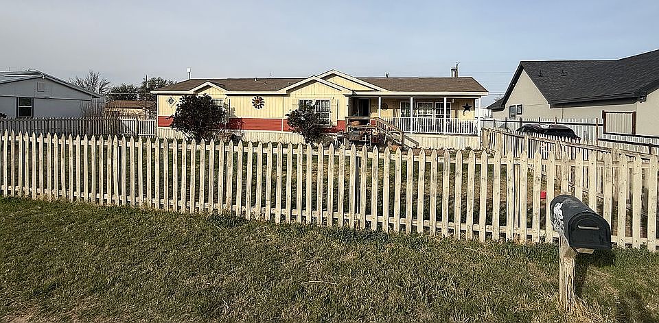 1st image of 3525 N Galahad Ave