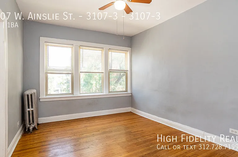 3107 W Ainslie St #3 — Photo 5