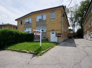 2961 Lawrence Ave E, Toronto, ON M1P2V6