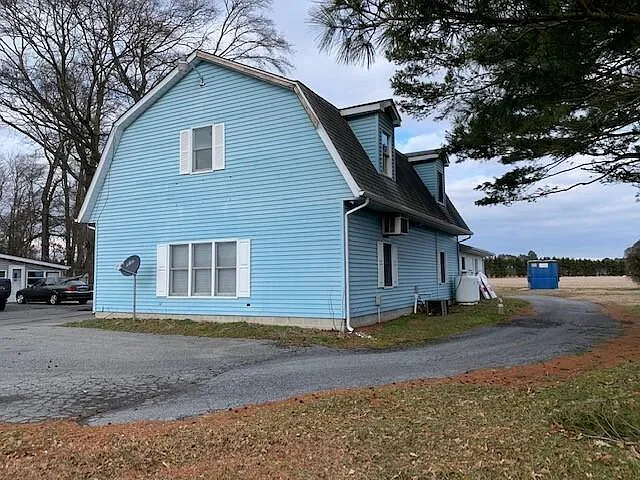 Studio, 850 sqft, $1,297 — Photo 3