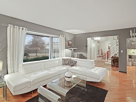5th image of 7414 Laramie Ave