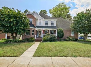 909 Sydenham Blvd, Chesapeake, VA 23322