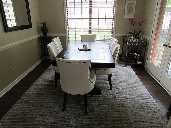 Dining Rm w/ Double Doors