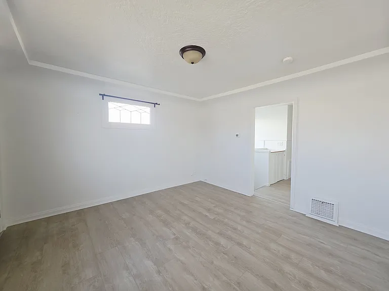 438 E Garfield Ave #440 — Photo 19