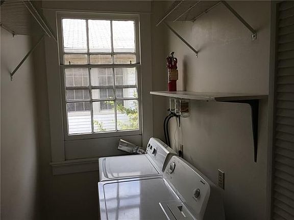 3rd image of 7019 Walmsley Ave