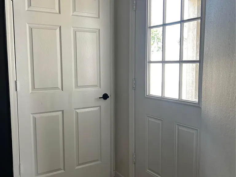 8715 Lake Place Ln #6A — Photo 12