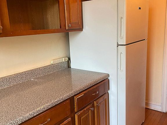 5th image of 94 Grand St #7D