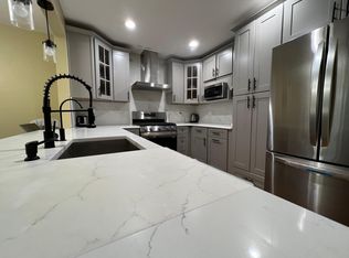 25 Dorchester Dr, East Brunswick, NJ