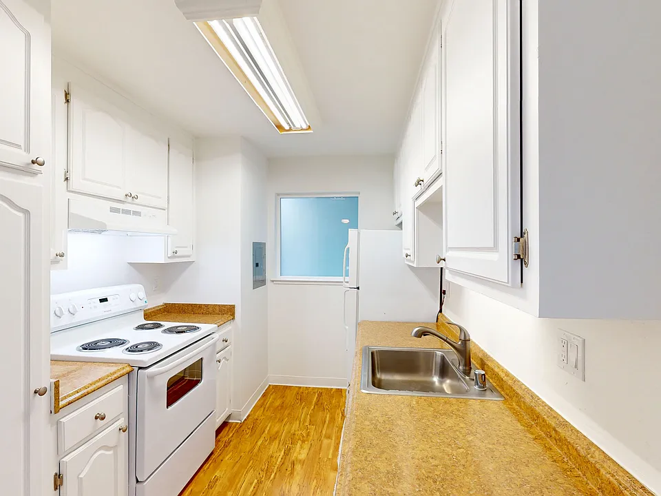 445 Ignacio Blvd #345