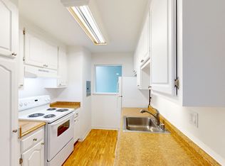 445 Ignacio Blvd APT 345, Novato, CA 94949