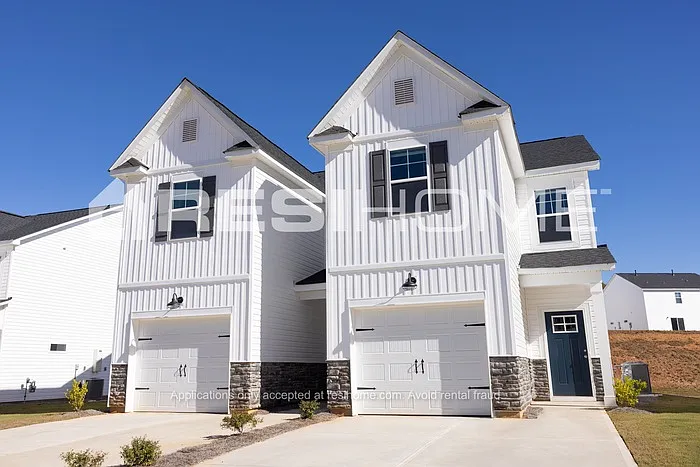 173 Copperleaf Ln — Photo 1