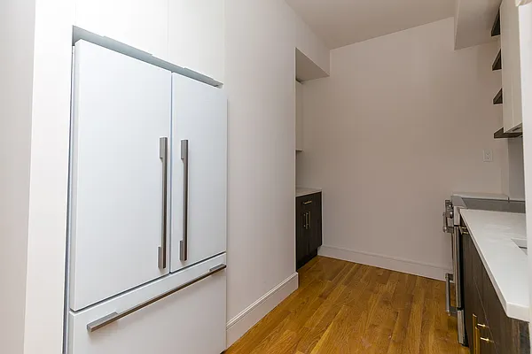 Rented by Nooklyn NYC LLC | media 91