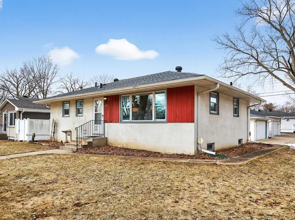 601 Glencoe St NE, Fridley, MN 55432