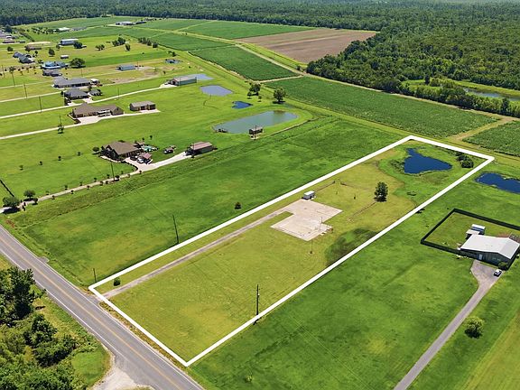 3rd image of 579 Bayou Dularge Rd