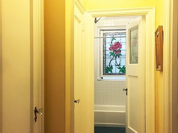 5th image of 108 E 91st St APT 7D