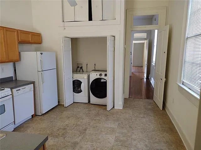 427 Hillary St — Photo 5