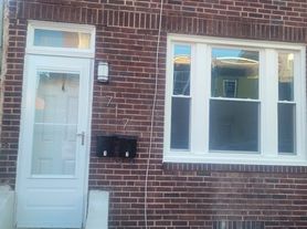 1717 S 5th St, Philadelphia, PA