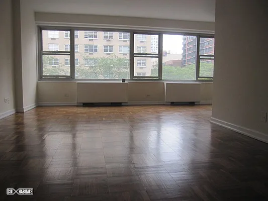 Rented by Citi Habitats | media 8