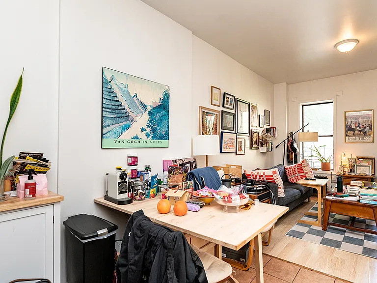 217 S 3rd St #2M — Photo 11