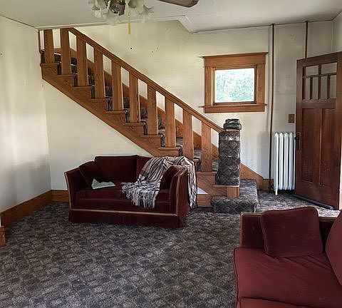 4th image of 1105 4th St