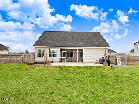 4th image of 213 Bunning Drive