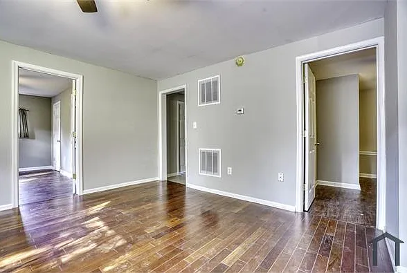 8011 Oakleigh Rd — Photo 19
