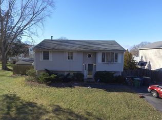 15 State St, Warwick, RI 02889