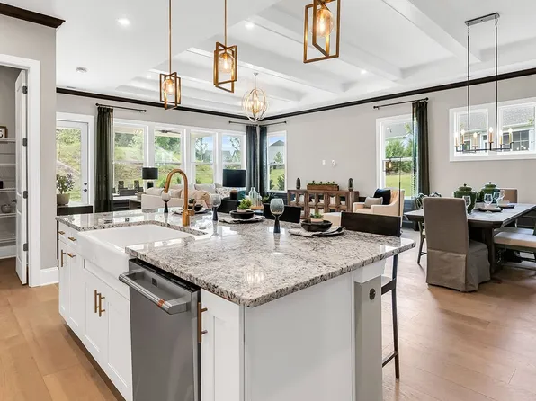 211 Marina Bay Trl, Locust, NC 28097