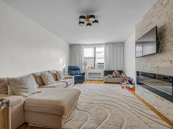 2 W End Ave Suite 1-H, Brooklyn, NY 11235