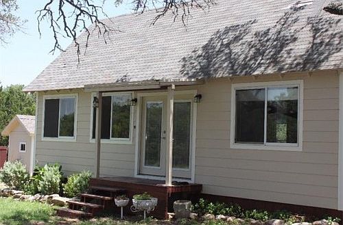 5th image of 600 Oak Ln