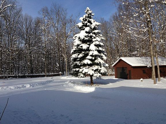 3rd image of 2188 Trillium Ln NW