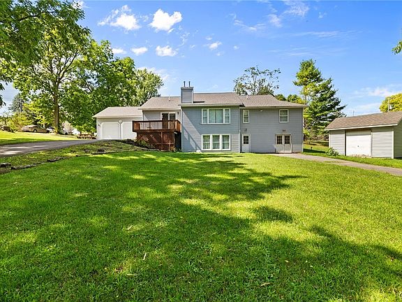 4th image of 7014 Bolivar Rd